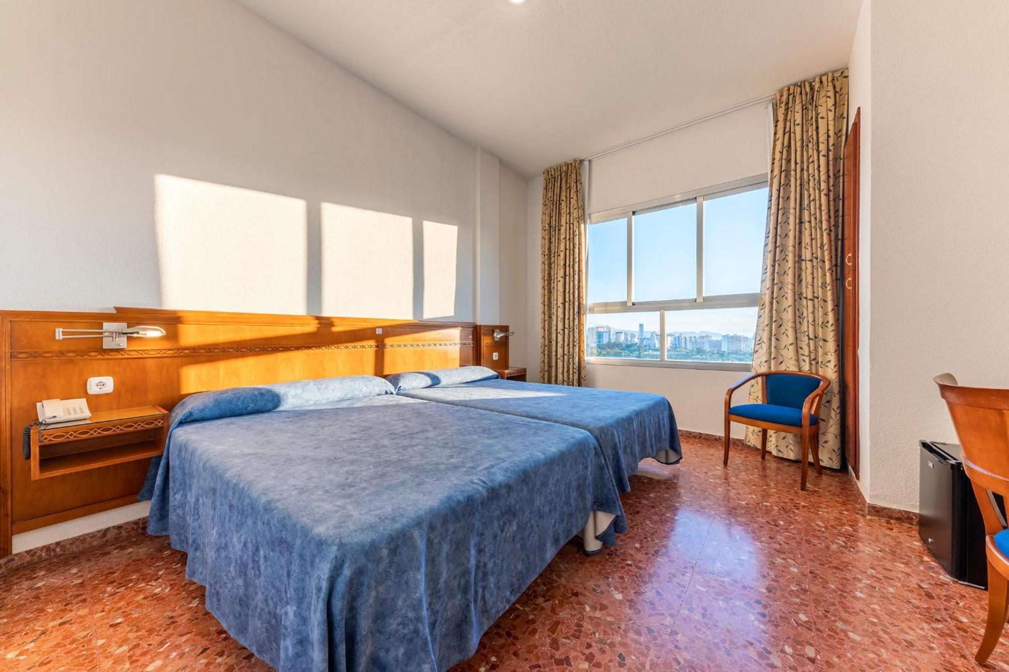 Port Europa Hotel Calpe Exterior photo